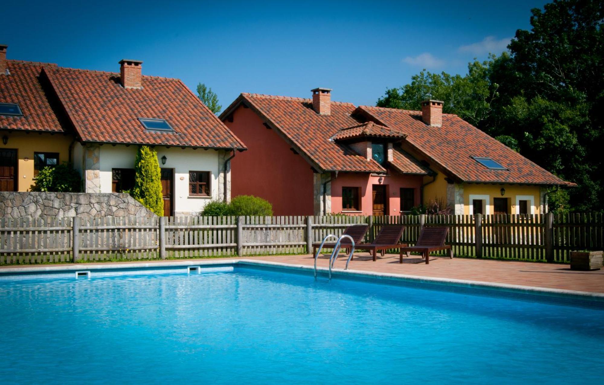 Hotel Rural La Lluriga La Galguera ภายนอก รูปภาพ